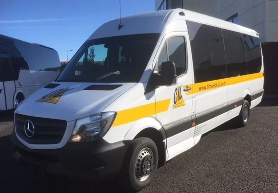 Mercedes accessible minibus in WLIL livery